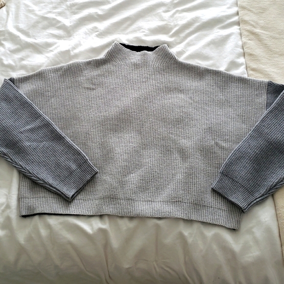 LELIS tri colour mock neck sweater Medium - Picture 2 of 7